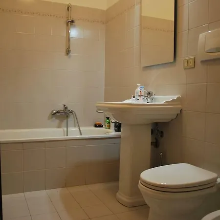 Tra Citta E Mare Apartamento